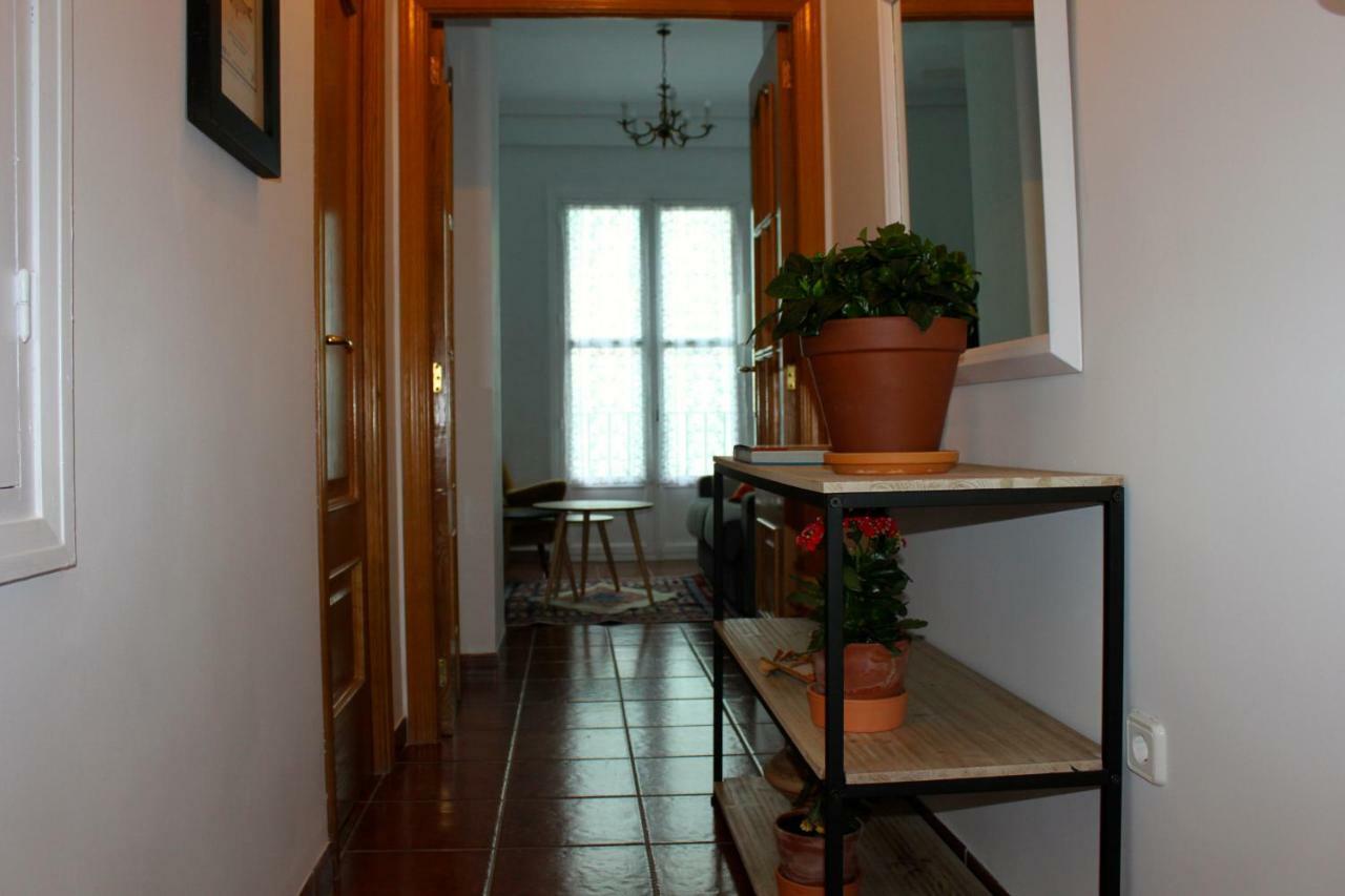 Cozy Apartment City Hall Аликанте Экстерьер фото